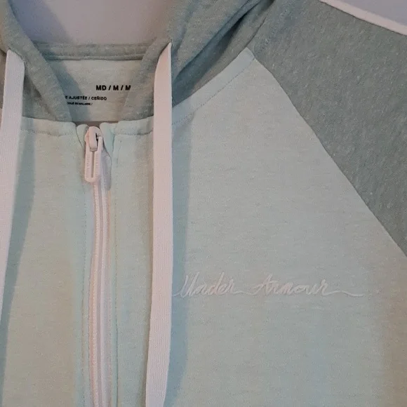 Lightweight under armour jacket - Picture 3 of 10